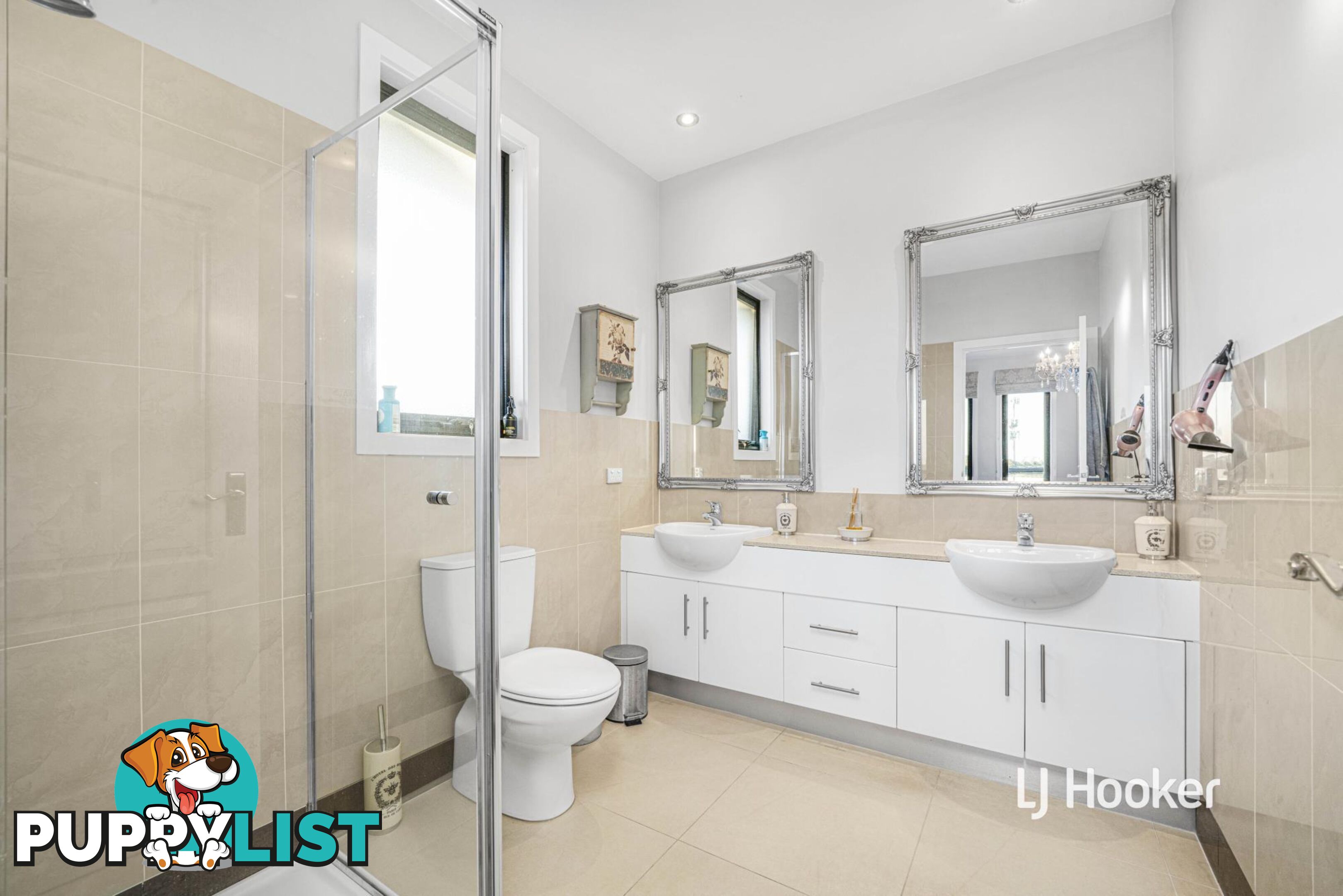 4 Eagleview Place SANCTUARY LAKES VIC 3030