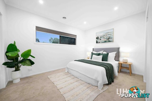 1 Home Road POINT COOK VIC 3030