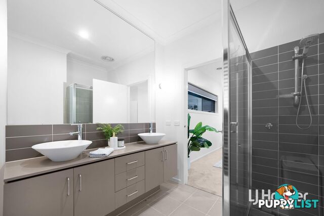 1 Home Road POINT COOK VIC 3030