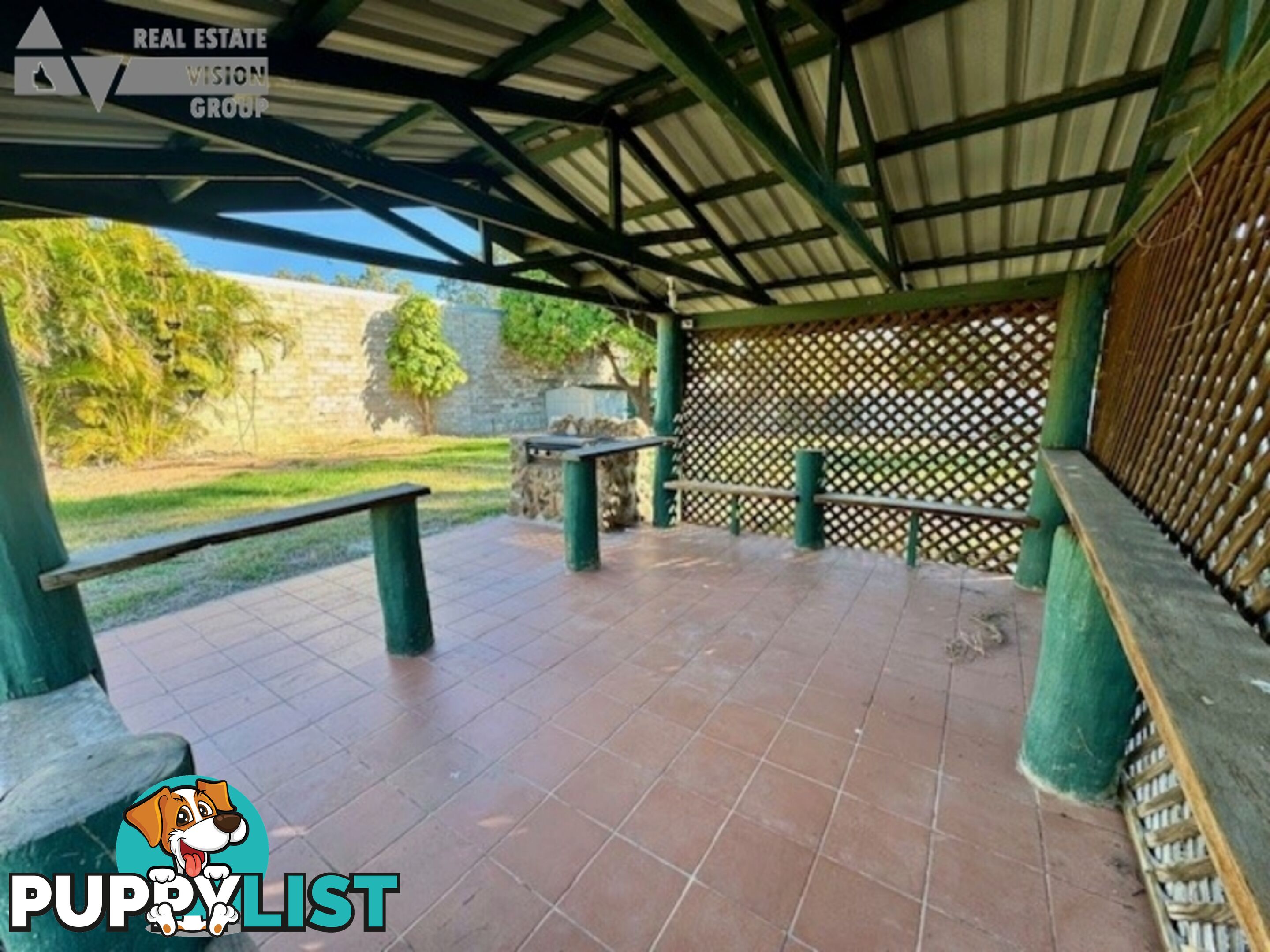 9 Hospital Rd Emerald QLD 4720