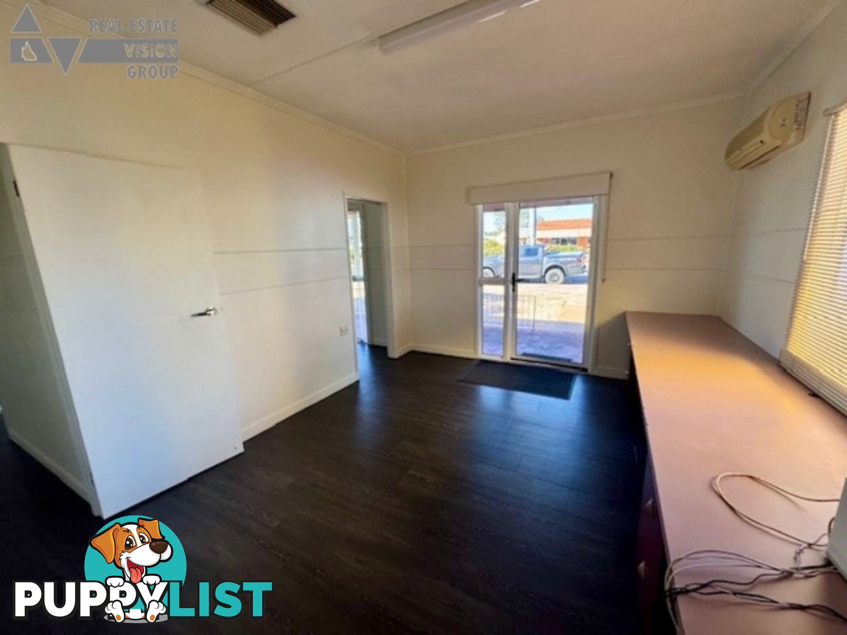 9 Hospital Rd Emerald QLD 4720