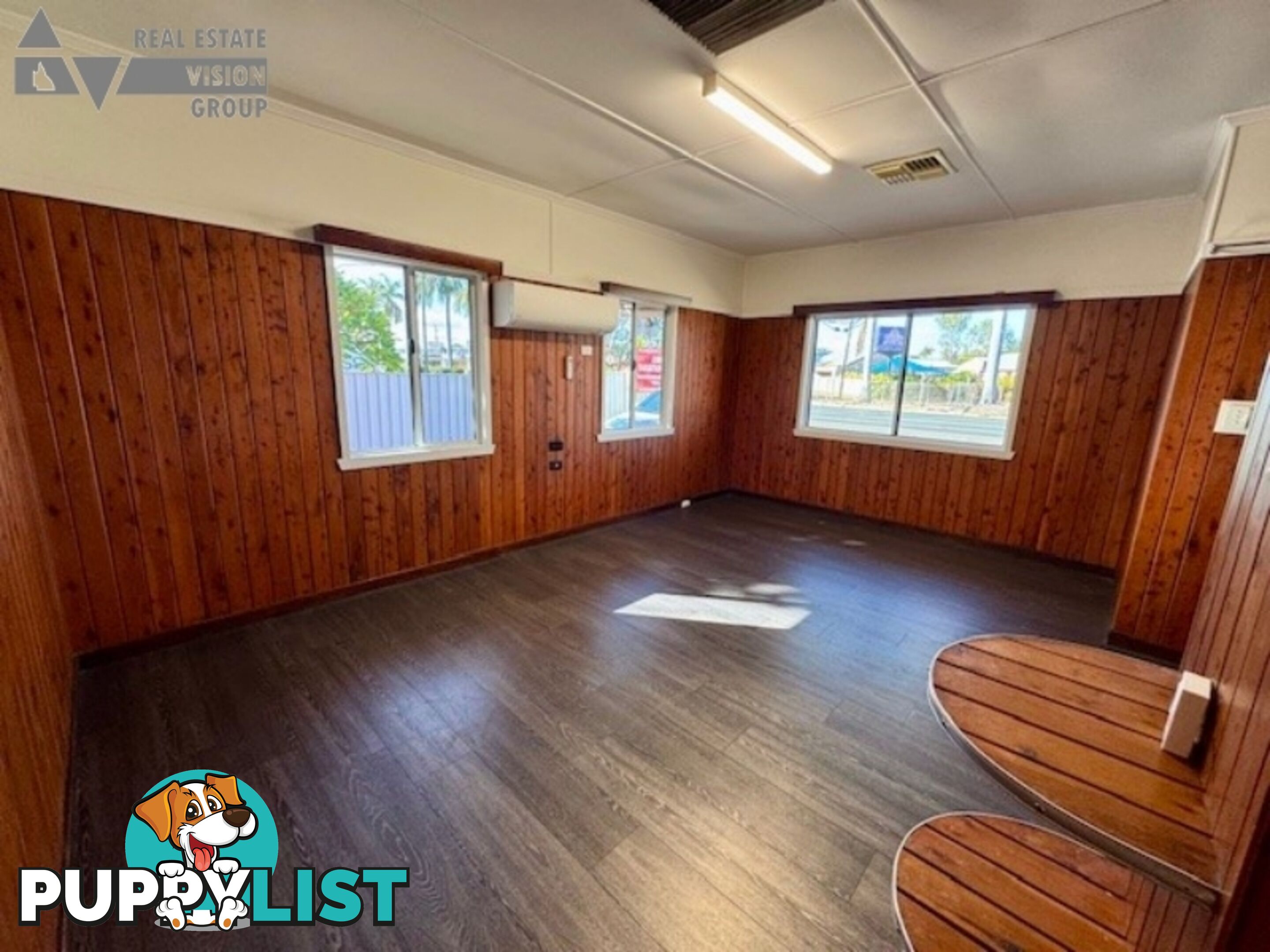9 Hospital Rd Emerald QLD 4720