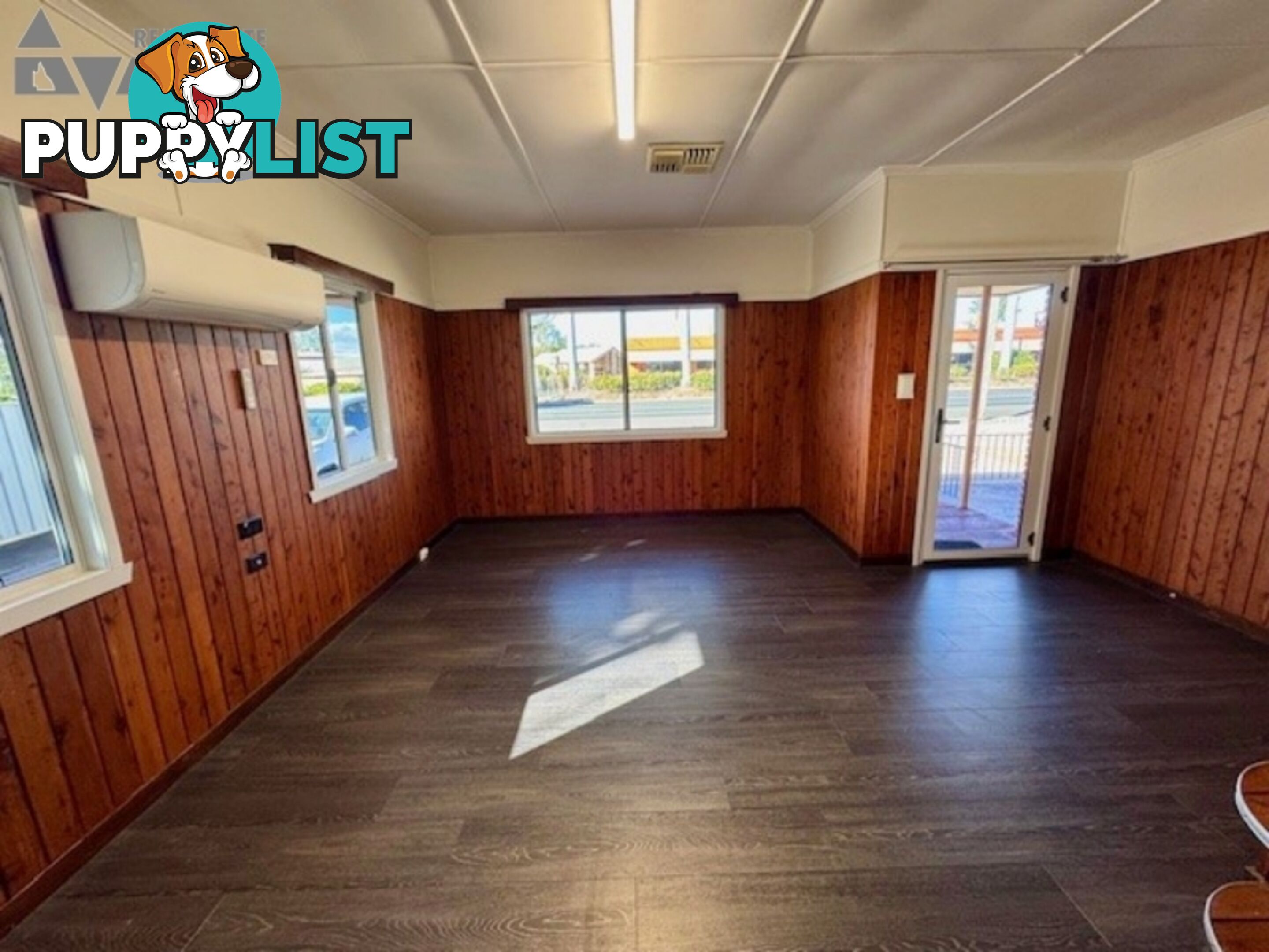 9 Hospital Rd Emerald QLD 4720