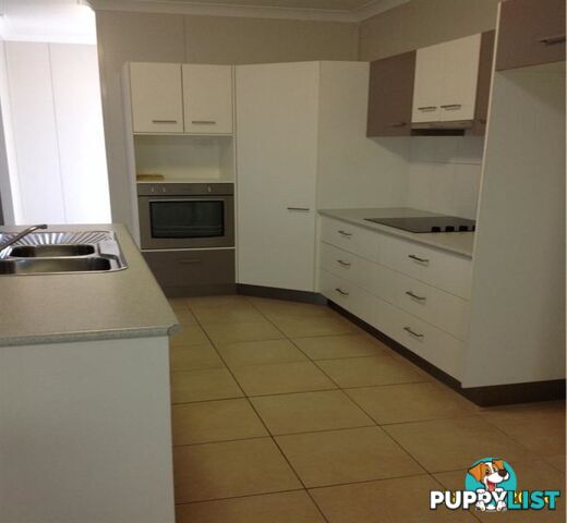 2 Cardinal Court Blackwater QLD 4717