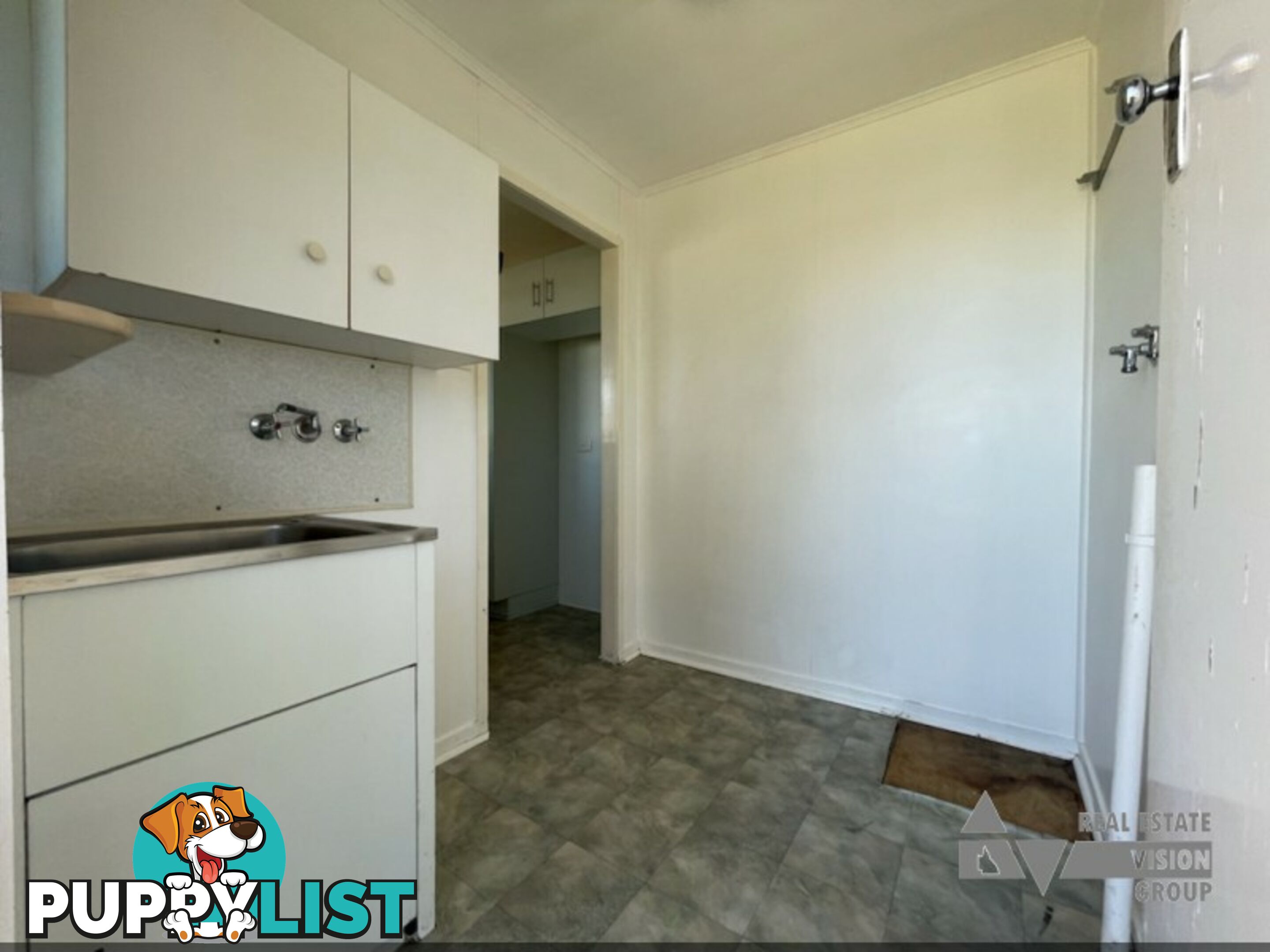 10 Oak Street Blackwater QLD 4717