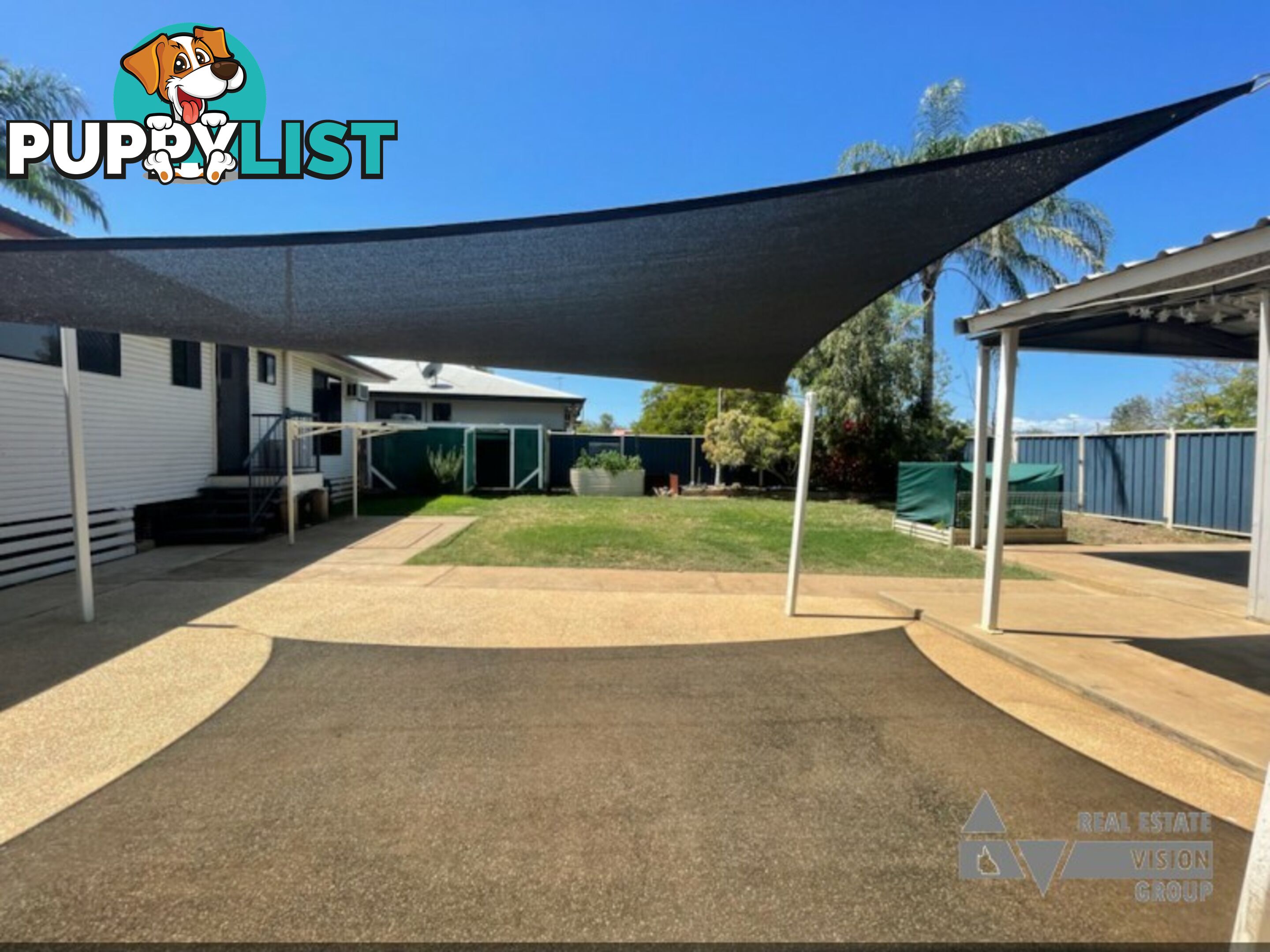 10 Oak Street Blackwater QLD 4717