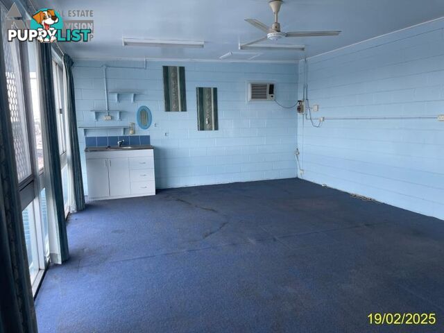 Office 7 34 Railway St Blackwater QLD 4717