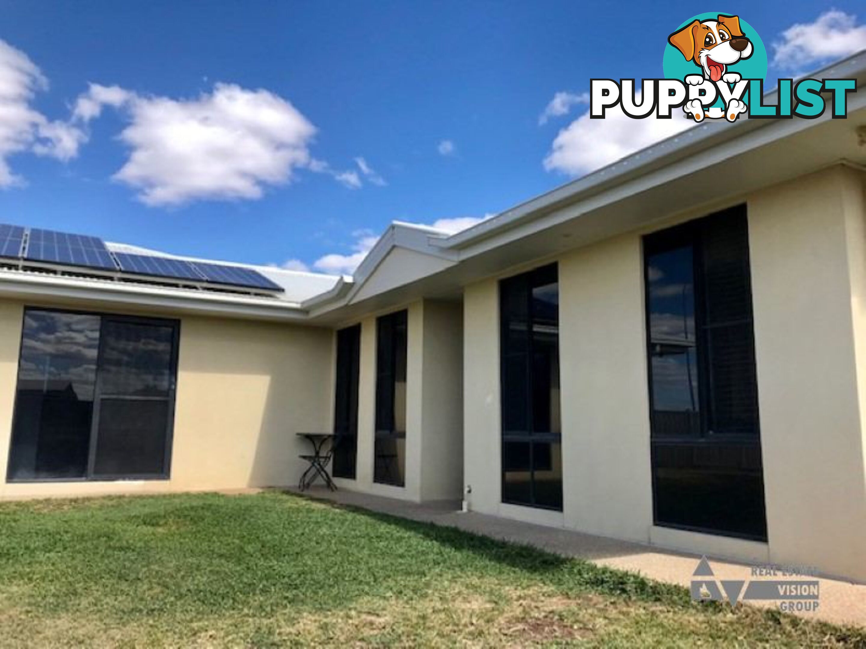 14 Baird St Emerald QLD 4720