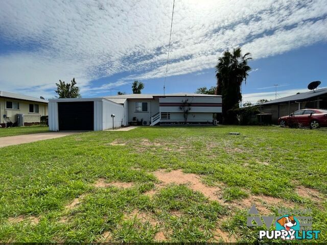 15 Fay St Blackwater QLD 4717