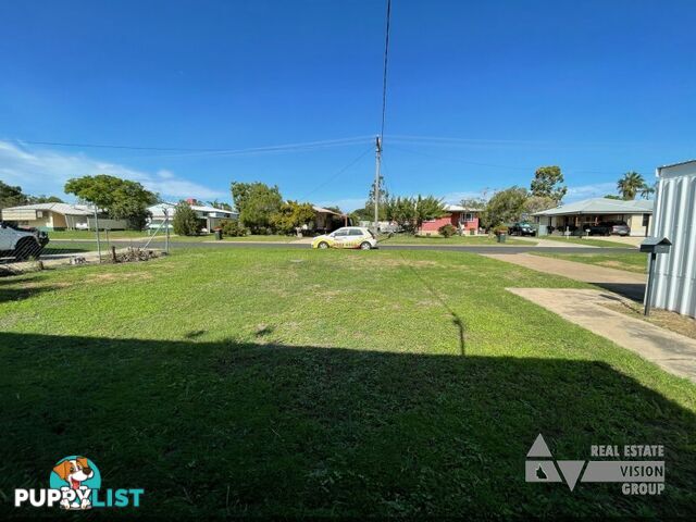 15 Fay St Blackwater QLD 4717