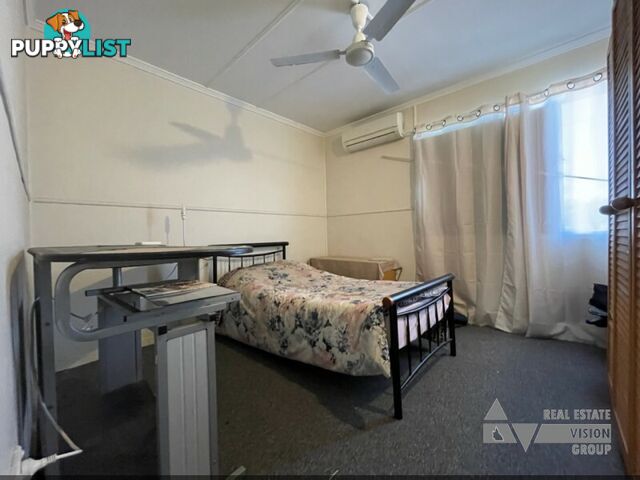 15 Fay St Blackwater QLD 4717