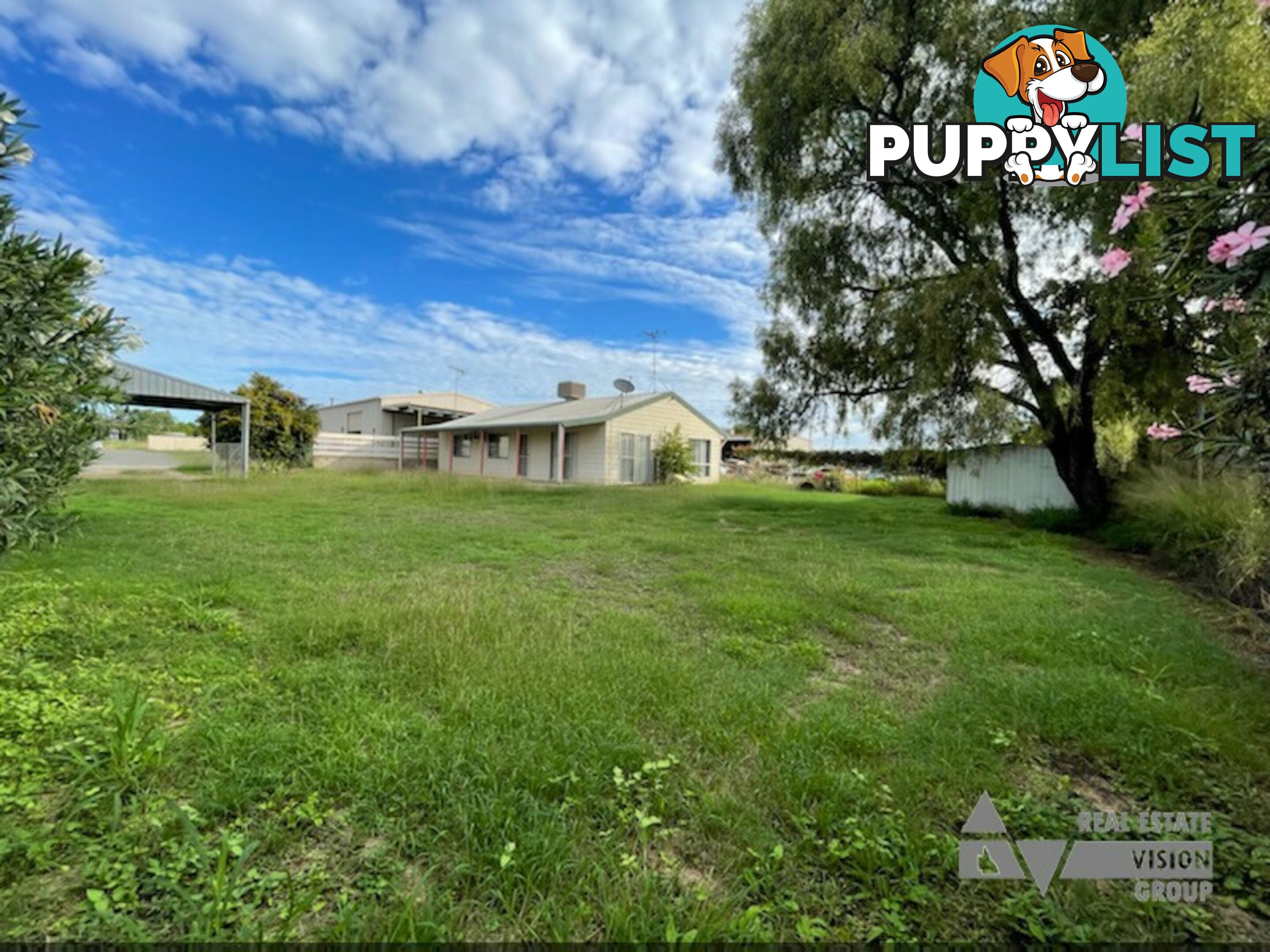 8 Wilga St Blackwater QLD 4717