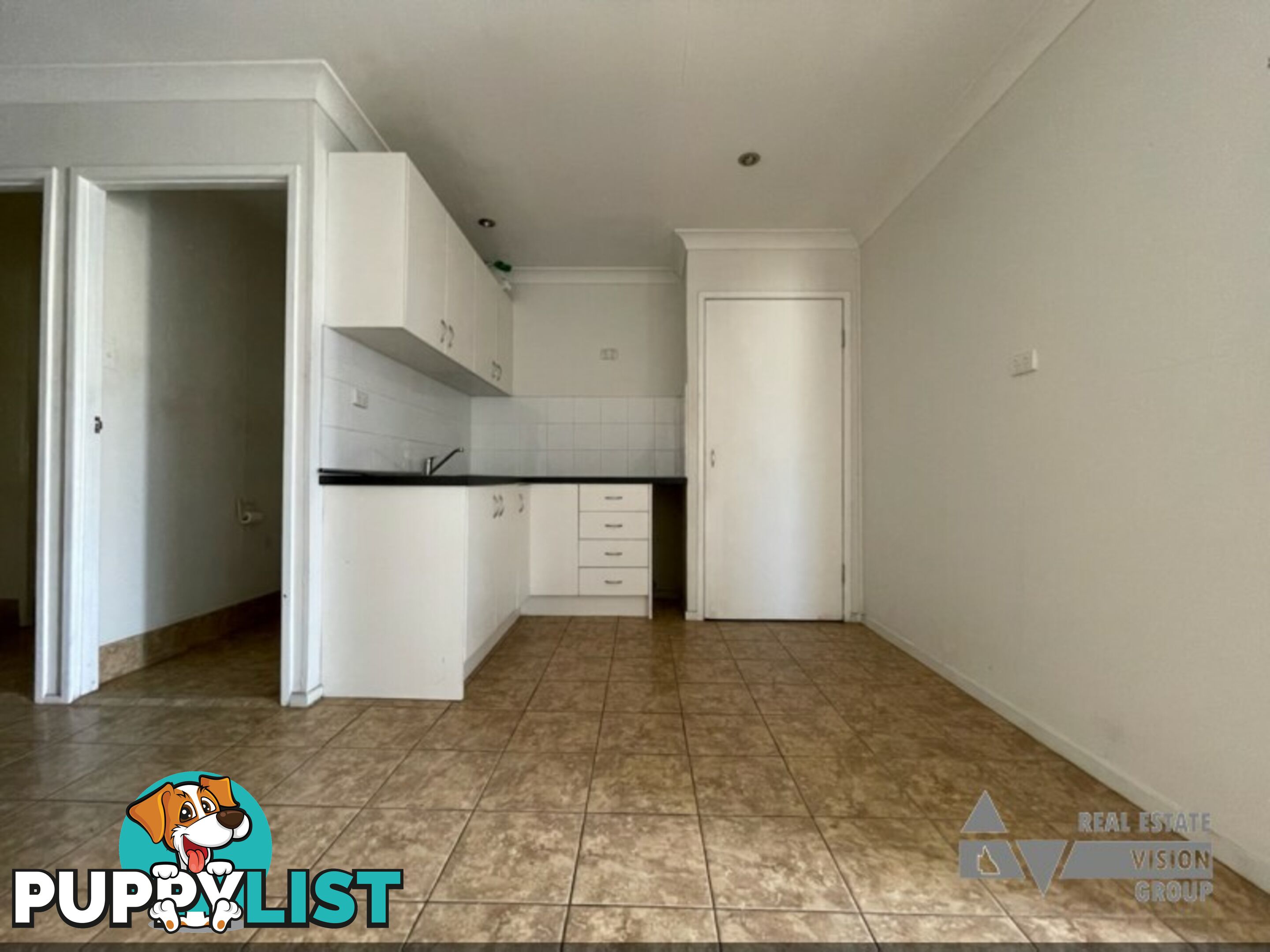 8 Wilga St Blackwater QLD 4717