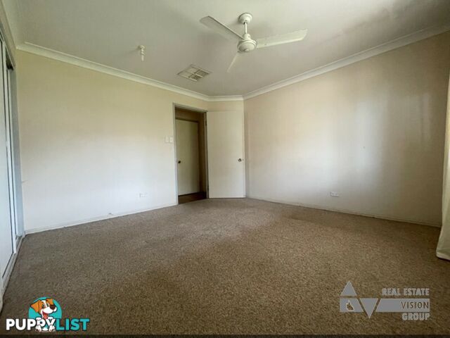 8 Wilga St Blackwater QLD 4717