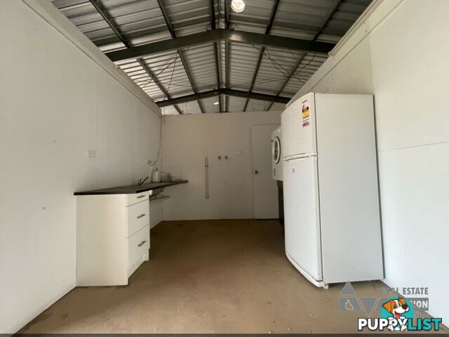 8 Wilga St Blackwater QLD 4717