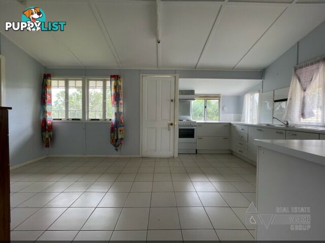 2 Main St Bluff QLD 4702