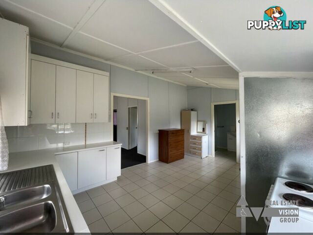 2 Main St Bluff QLD 4702