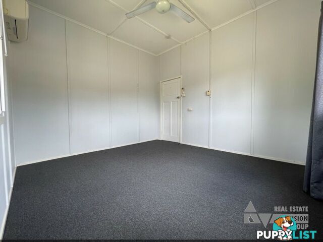 2 Main St Bluff QLD 4702