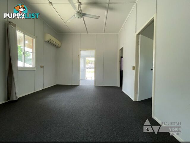2 Main St Bluff QLD 4702