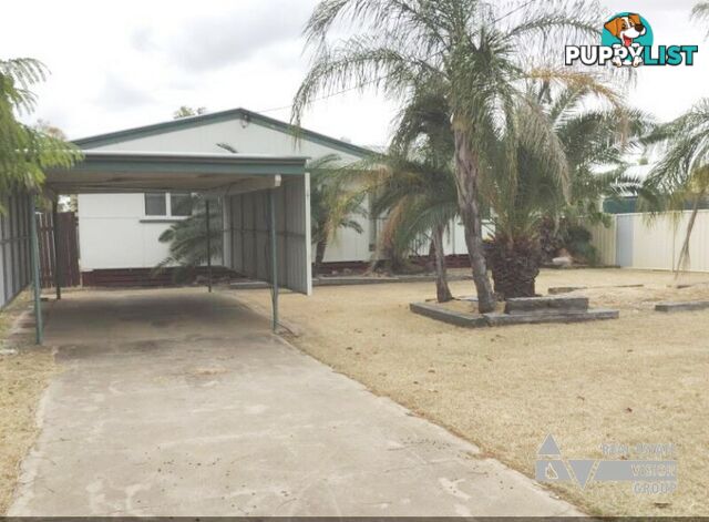 21 Fay St Blackwater QLD 4717