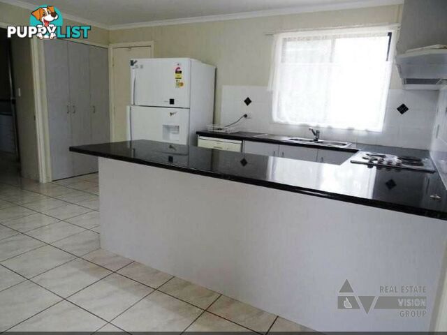 13 Campbell St Bluff QLD 4702