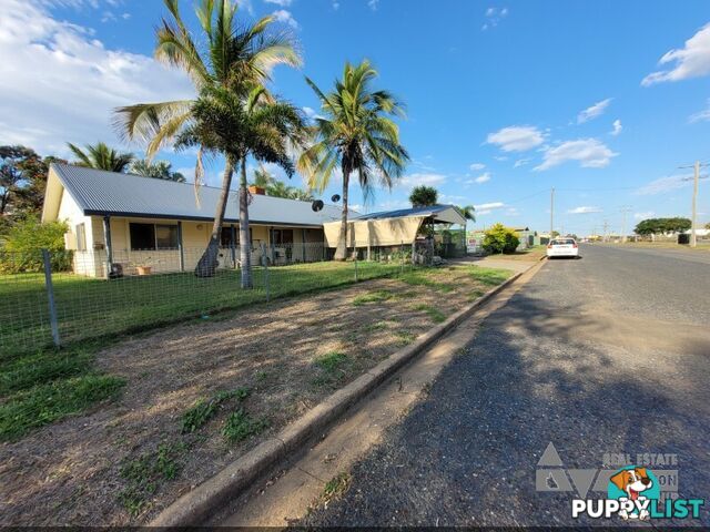 2 Karri St Blackwater QLD 4717