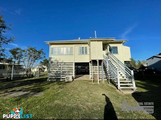 10 Pandanus St Blackwater QLD 4717