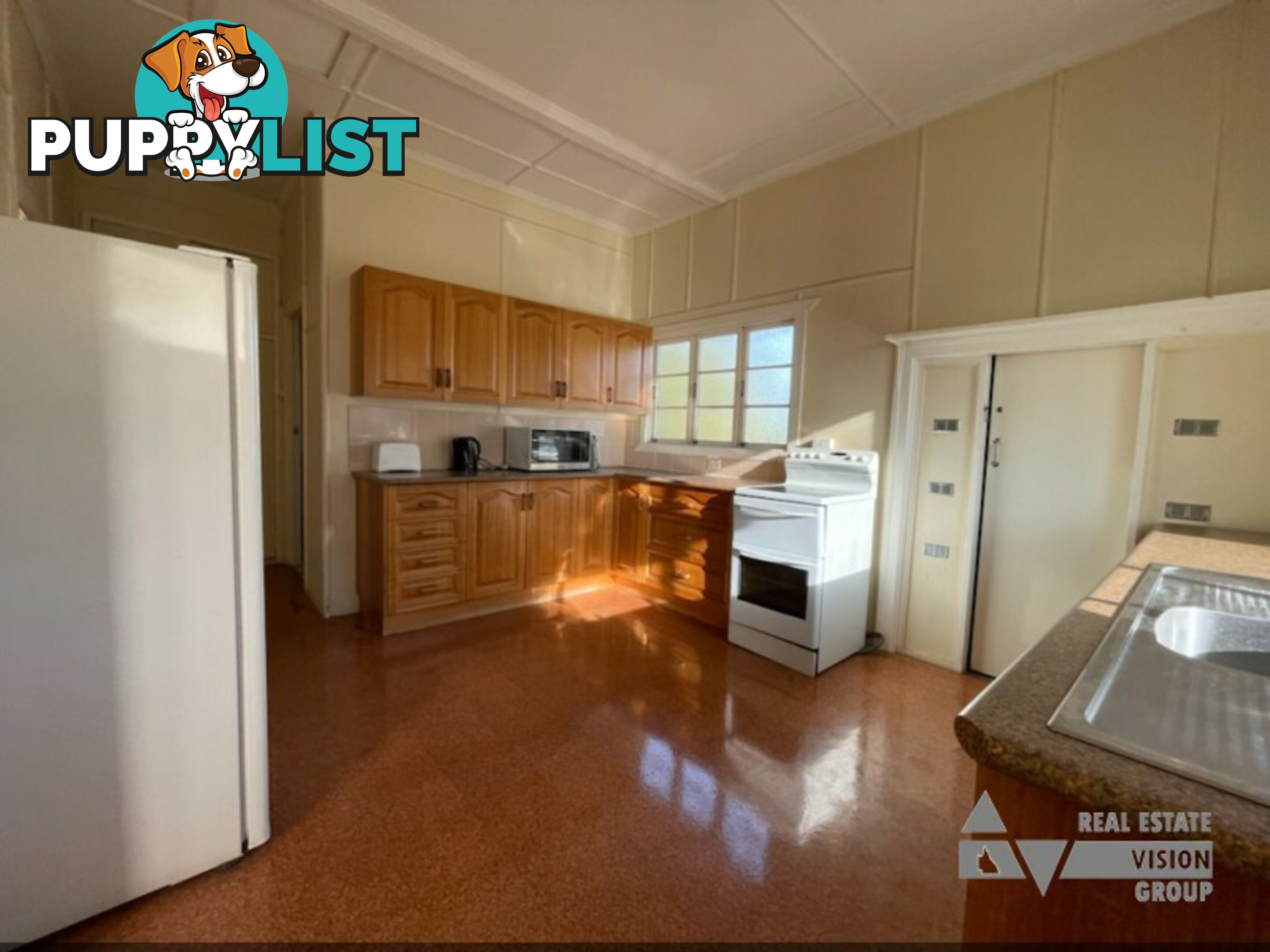 10 Pandanus St Blackwater QLD 4717