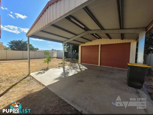 20 Oliffe Street Blackwater QLD 4717