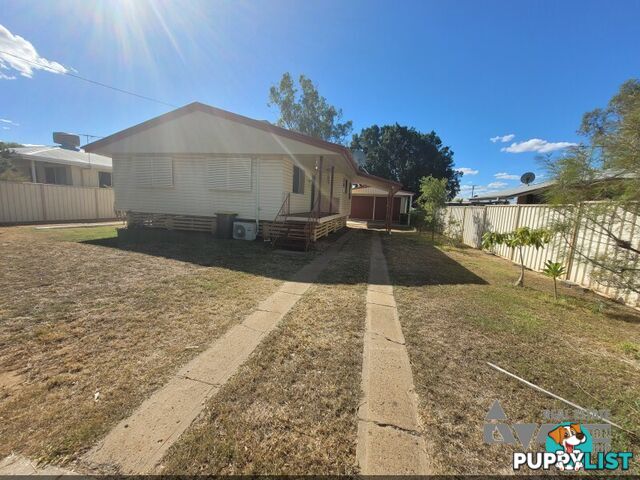 20 Oliffe Street Blackwater QLD 4717