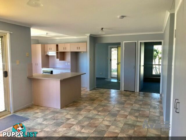 29 Park Ave Emerald QLD 4720