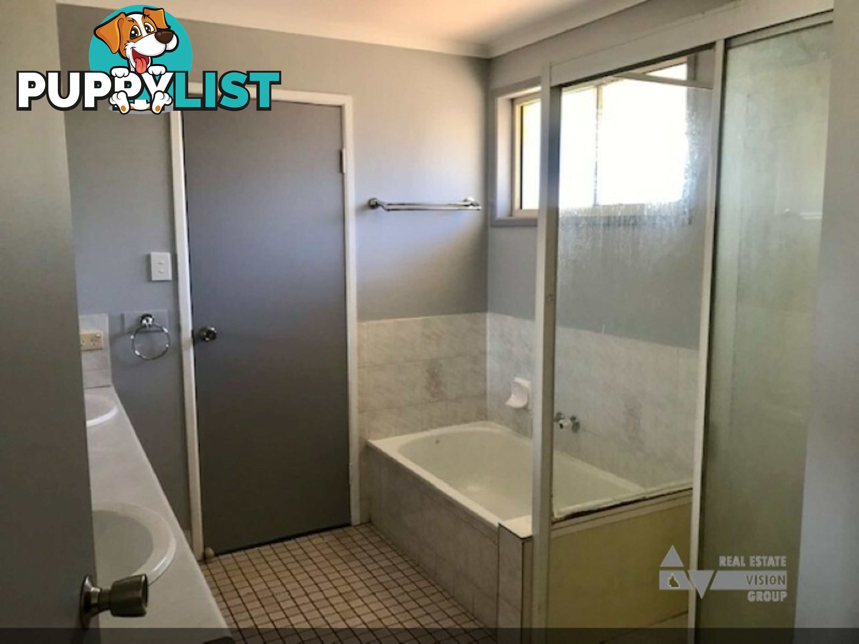 29 Park Ave Emerald QLD 4720