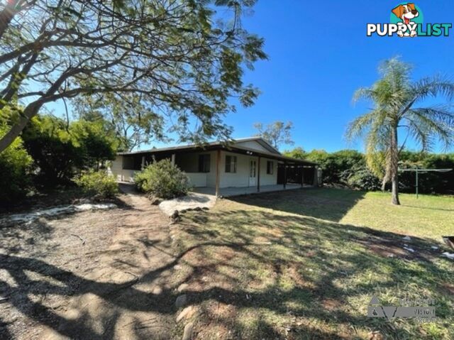 35 Rockhound Rd Sapphire QLD 4702