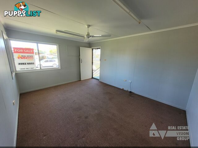 39 Fay St Blackwater QLD 4717