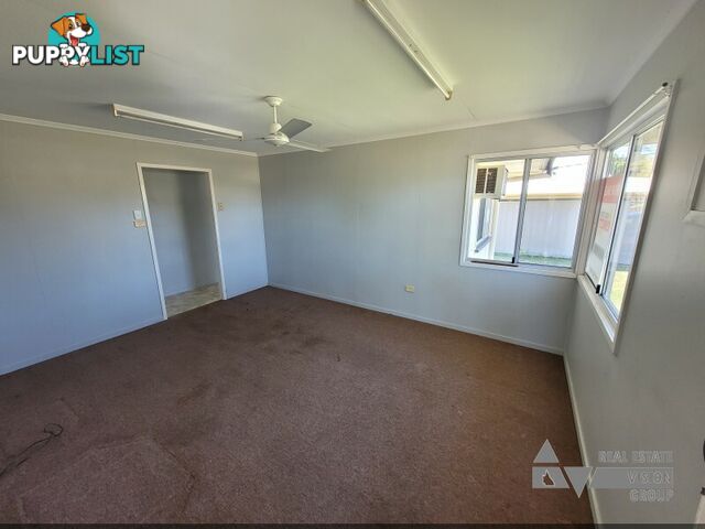 39 Fay St Blackwater QLD 4717