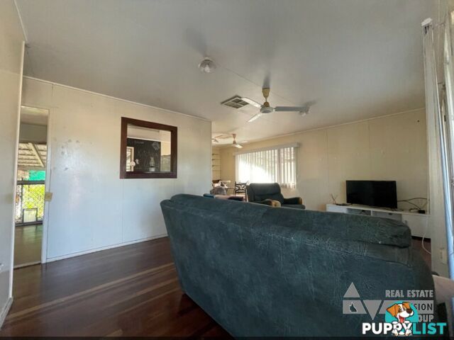 58 Littlefield St Blackwater QLD 4717