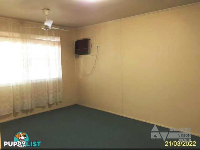 71 Arthur St Blackwater QLD 4717