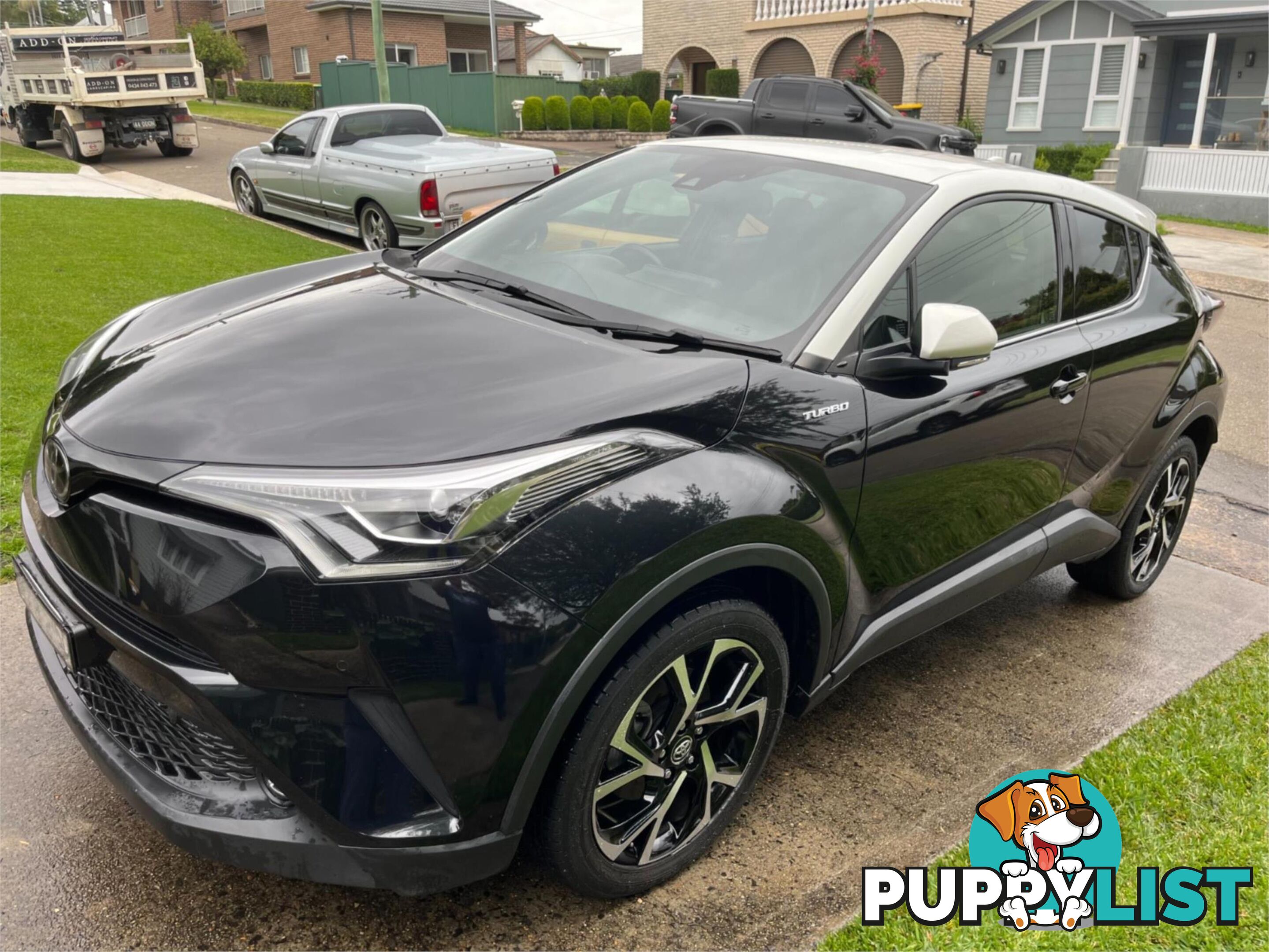 2017 TOYOTA C-HR  NGX10RUPDATE 4D WAGON