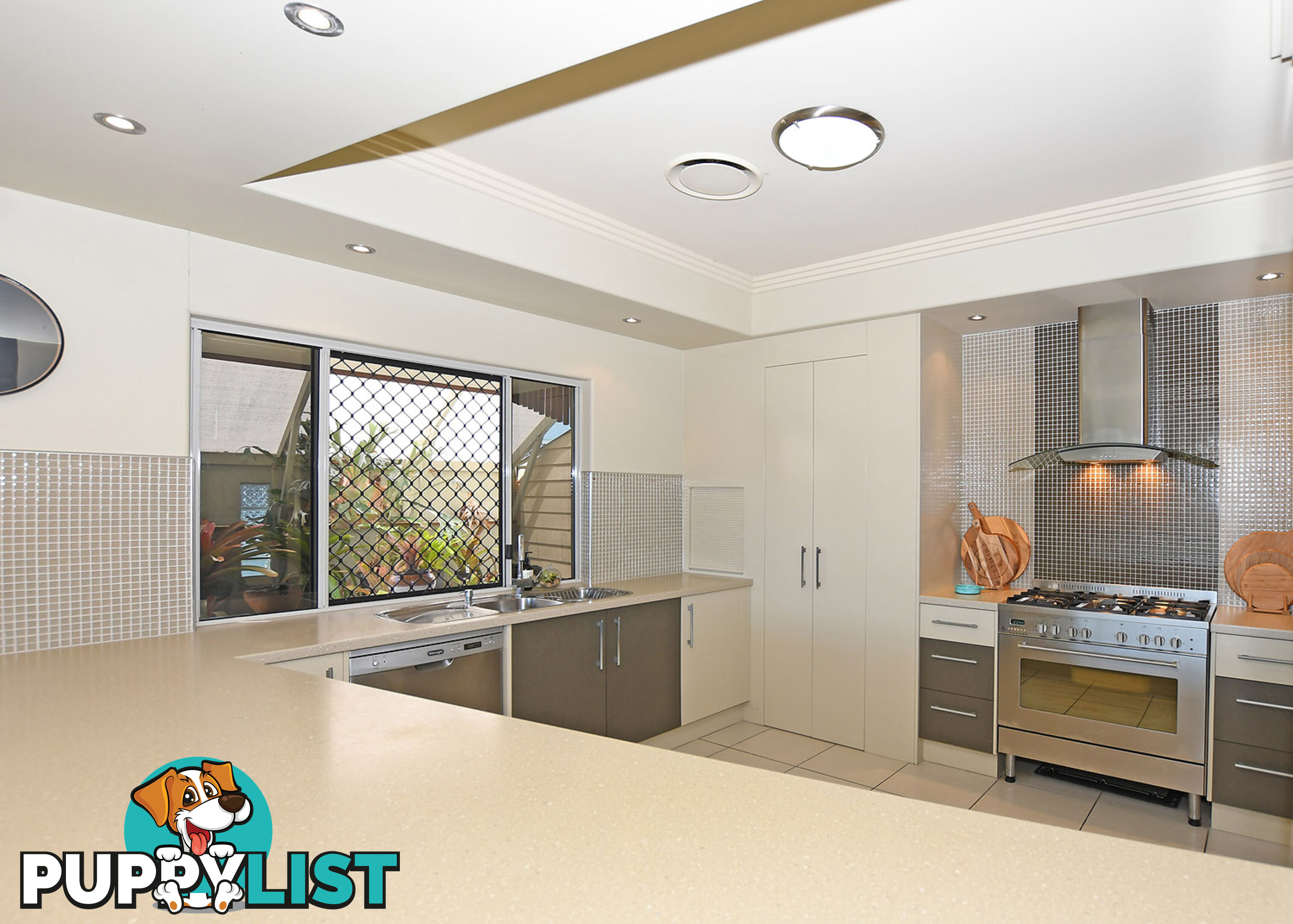 19 Lady Penrhyn Drive ELI WATERS QLD 4655