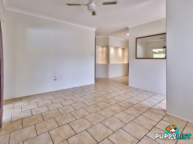 4 / 415 Boat Harbour Drive TORQUAY QLD 4655