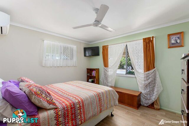 1 Turrum Street SCARNESS QLD 4655