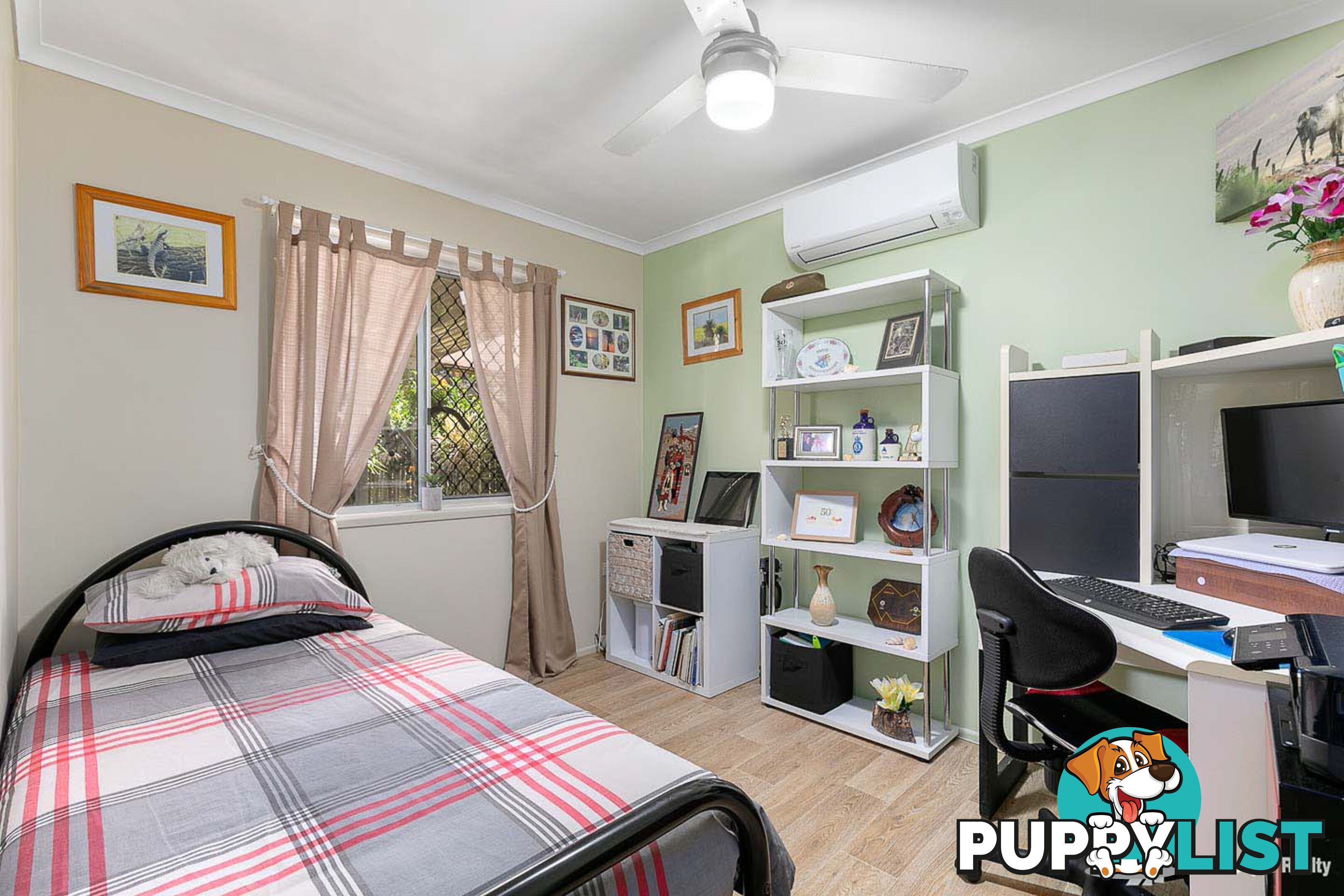 1 Turrum Street SCARNESS QLD 4655