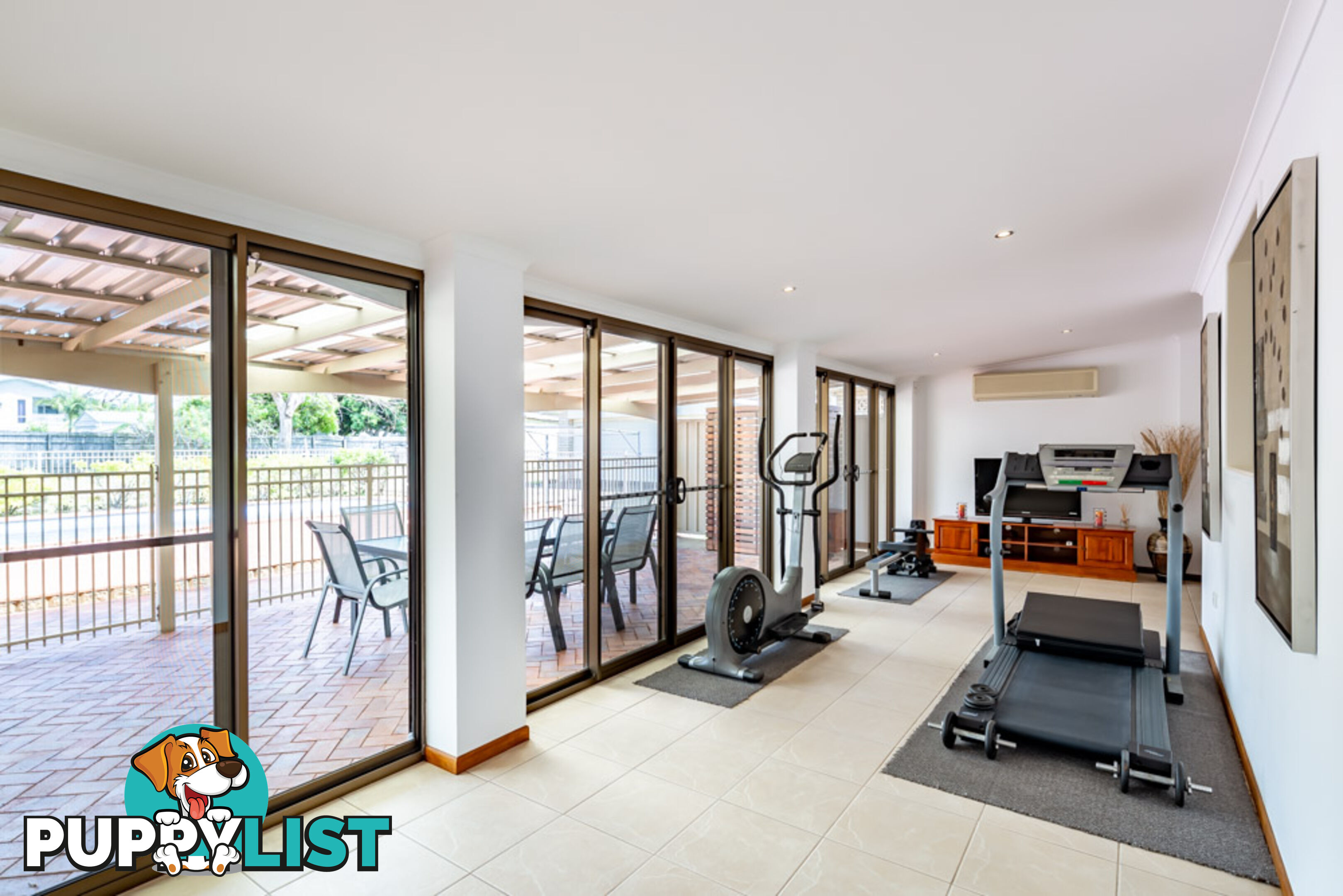 129 Esplanade POINT VERNON QLD 4655