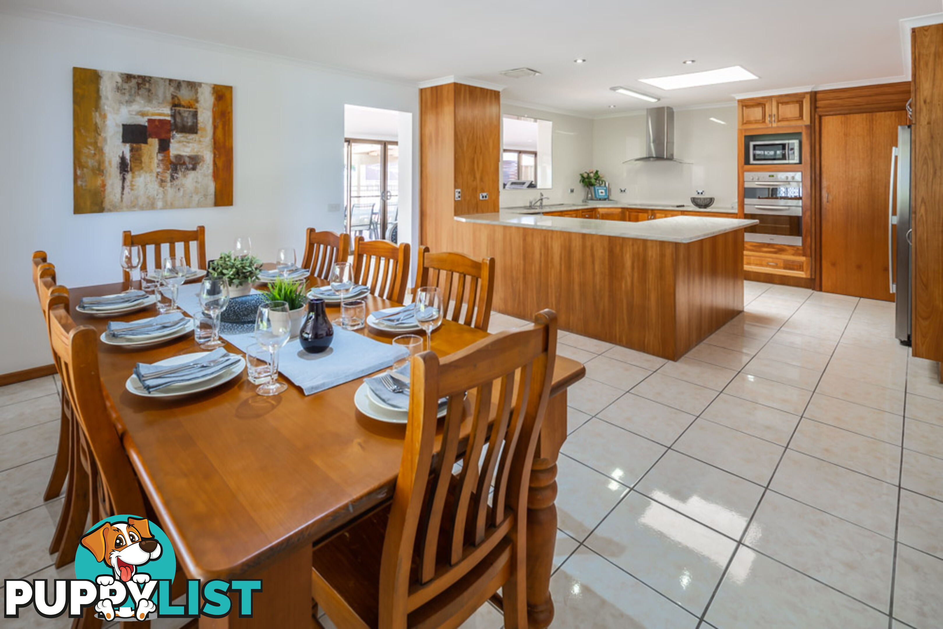 129 Esplanade POINT VERNON QLD 4655