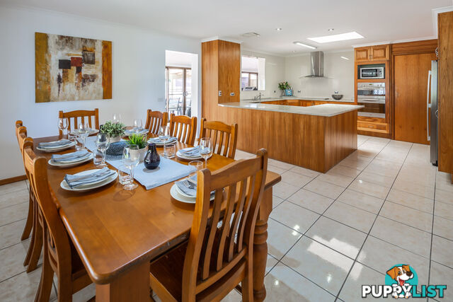 129 Esplanade POINT VERNON QLD 4655