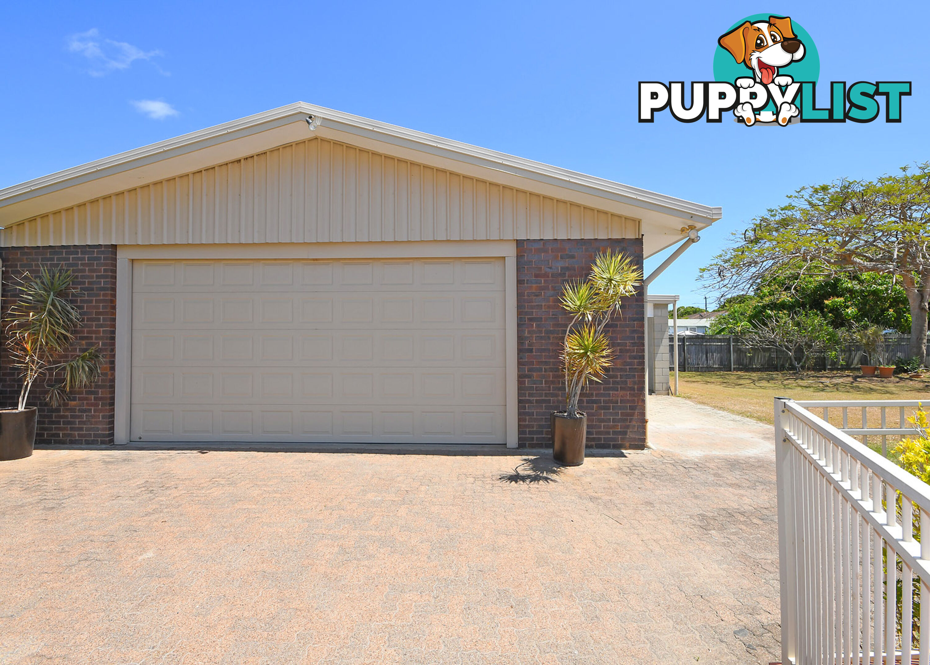129 Esplanade POINT VERNON QLD 4655