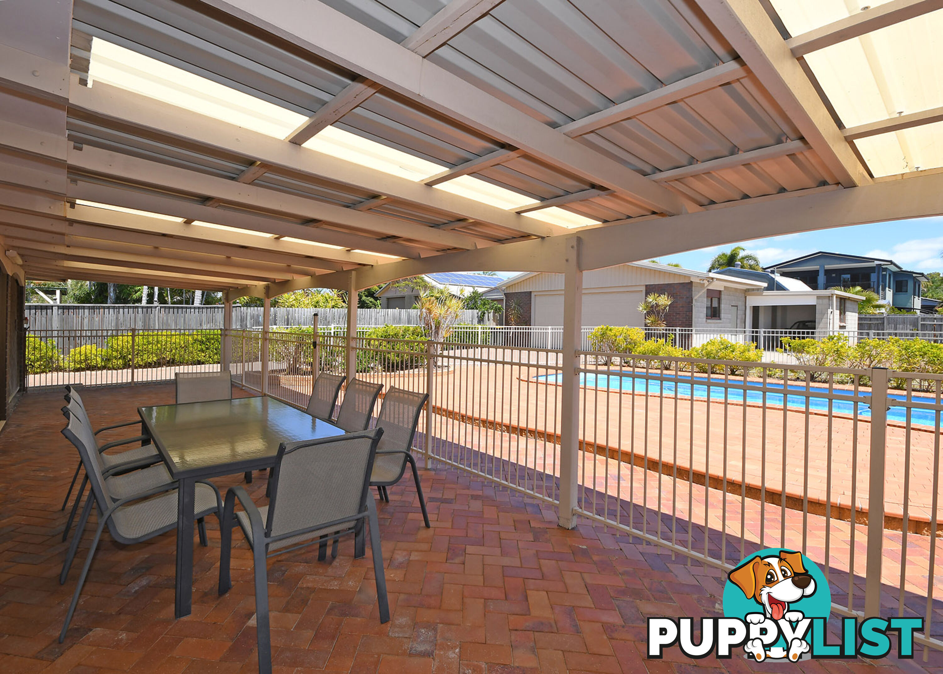 129 Esplanade POINT VERNON QLD 4655