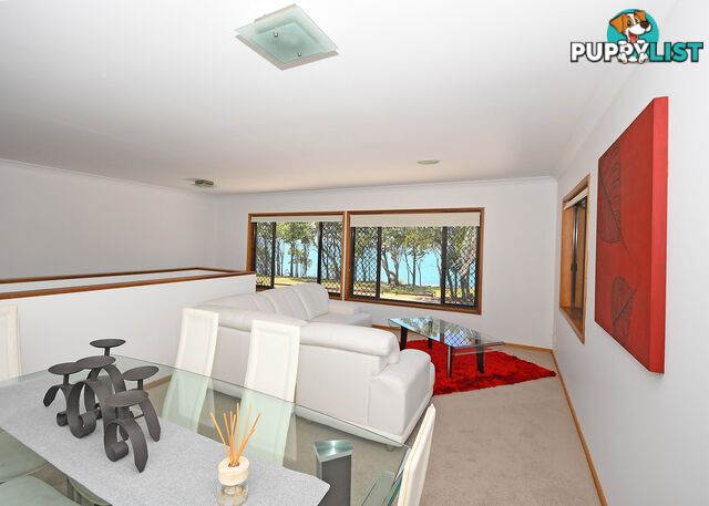129 Esplanade POINT VERNON QLD 4655