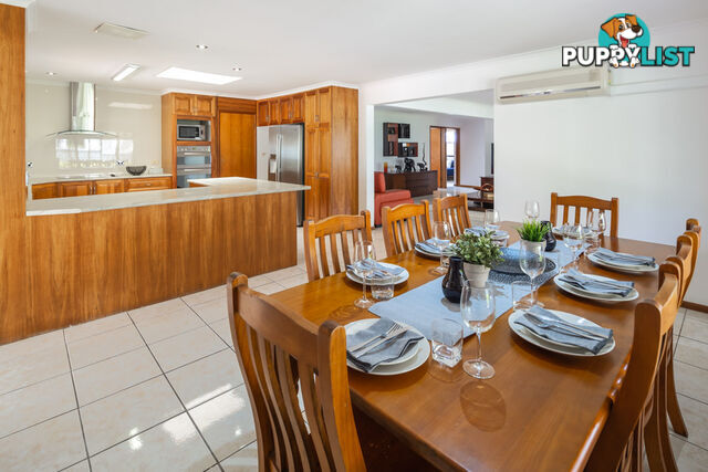 129 Esplanade POINT VERNON QLD 4655