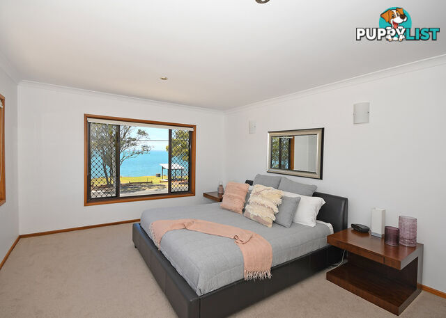 129 Esplanade POINT VERNON QLD 4655